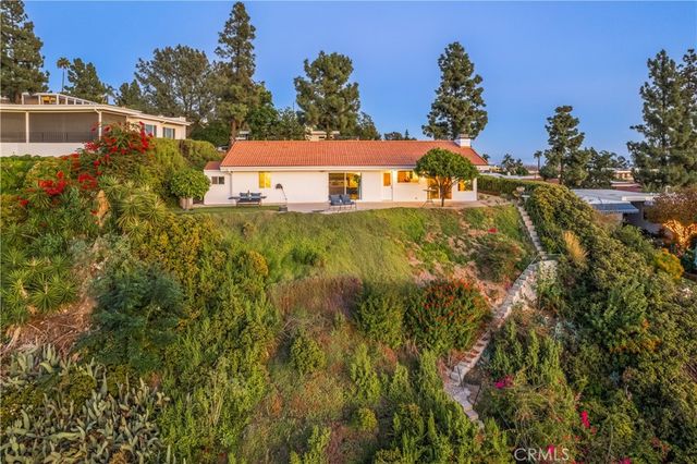 2817 N Mountain, Claremont, CA 91711