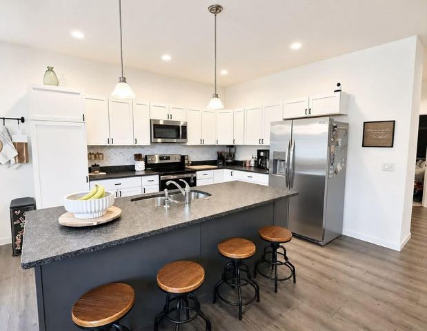 N6736 Clover Lane, Pardeeville, WI 53954