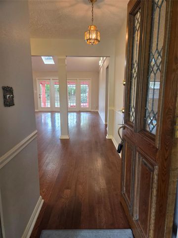 1510 Neptune Lane, Houston, TX 77062