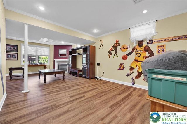 6718 Overlook Court, Upper Macungie Twp, PA 18106