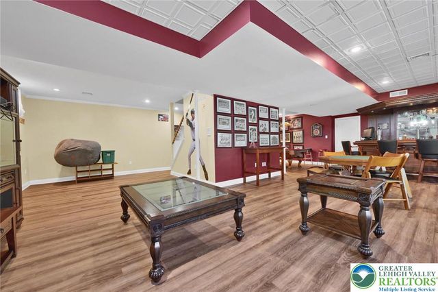 6718 Overlook Court, Upper Macungie Twp, PA 18106