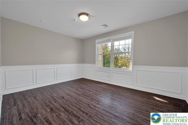 6718 Overlook Court, Upper Macungie Twp, PA 18106