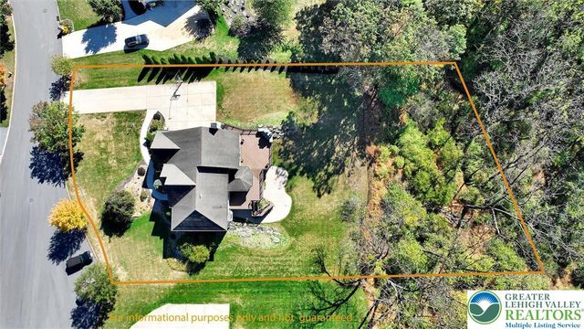 6718 Overlook Court, Upper Macungie Twp, PA 18106