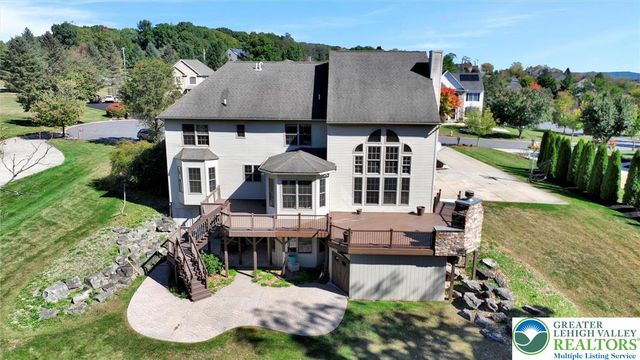 6718 Overlook Court, Upper Macungie Twp, PA 18106