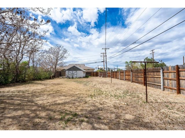 603 S 5th Ave, Brighton, CO 80601