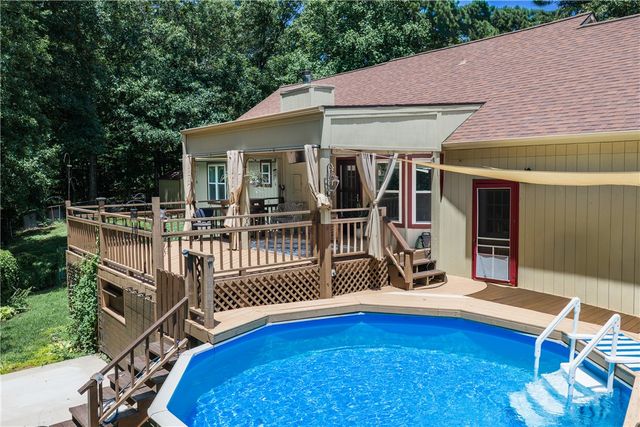2 Saint Neots Lane, Bella Vista, AR 72714