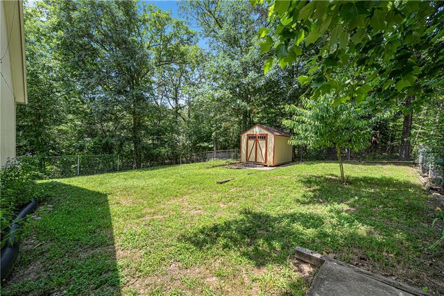 2 Saint Neots Lane, Bella Vista, AR 72714