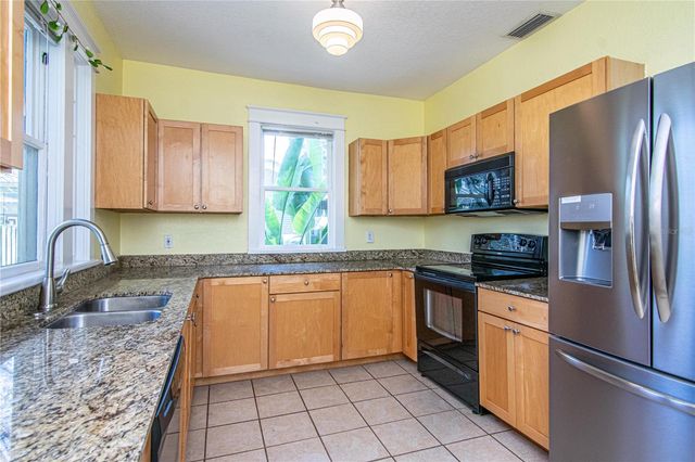 310 E IDLEWILD AVENUE, Tampa, FL 33604