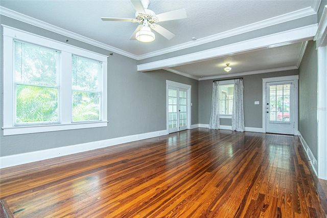 310 E IDLEWILD AVENUE, Tampa, FL 33604