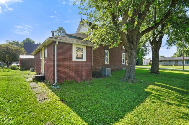 590 W Washington Street, Martinsville, IN 46151