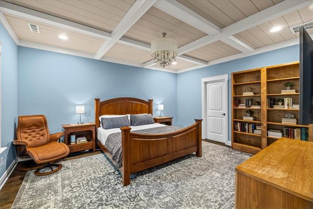2 Hill Lane, Bella Vista, AR 72714