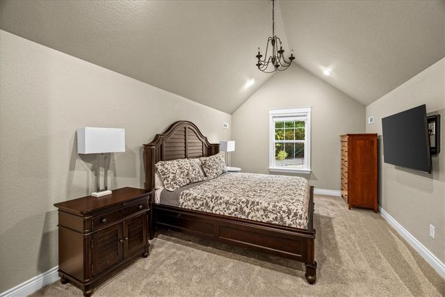 2 Hill Lane, Bella Vista, AR 72714