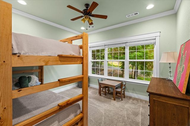 2 Hill Lane, Bella Vista, AR 72714