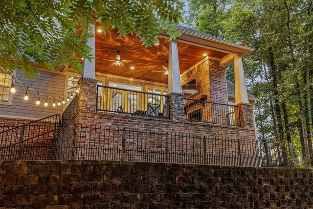 2 Hill Lane, Bella Vista, AR 72714