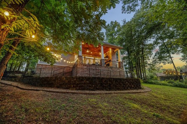 2 Hill Lane, Bella Vista, AR 72714