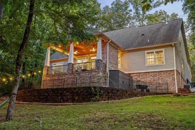 2 Hill Lane, Bella Vista, AR 72714