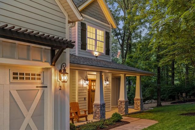2 Hill Lane, Bella Vista, AR 72714