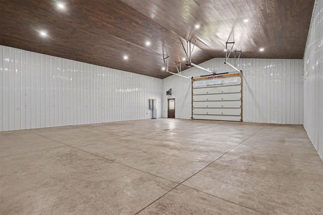 52755 M 43, Bangor, MI 49013