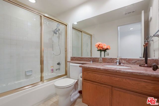 8821 Penridge Place, Inglewood, CA 90305