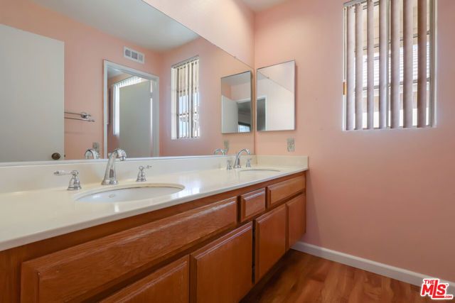 8821 Penridge Place, Inglewood, CA 90305