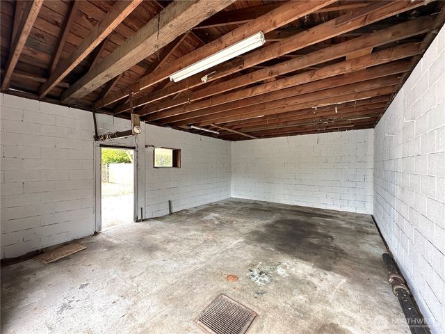 1743 SE Crawford Road, Port Orchard, WA 98366