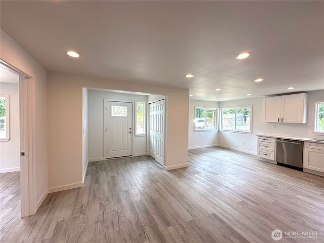 1743 SE Crawford Road, Port Orchard, WA 98366