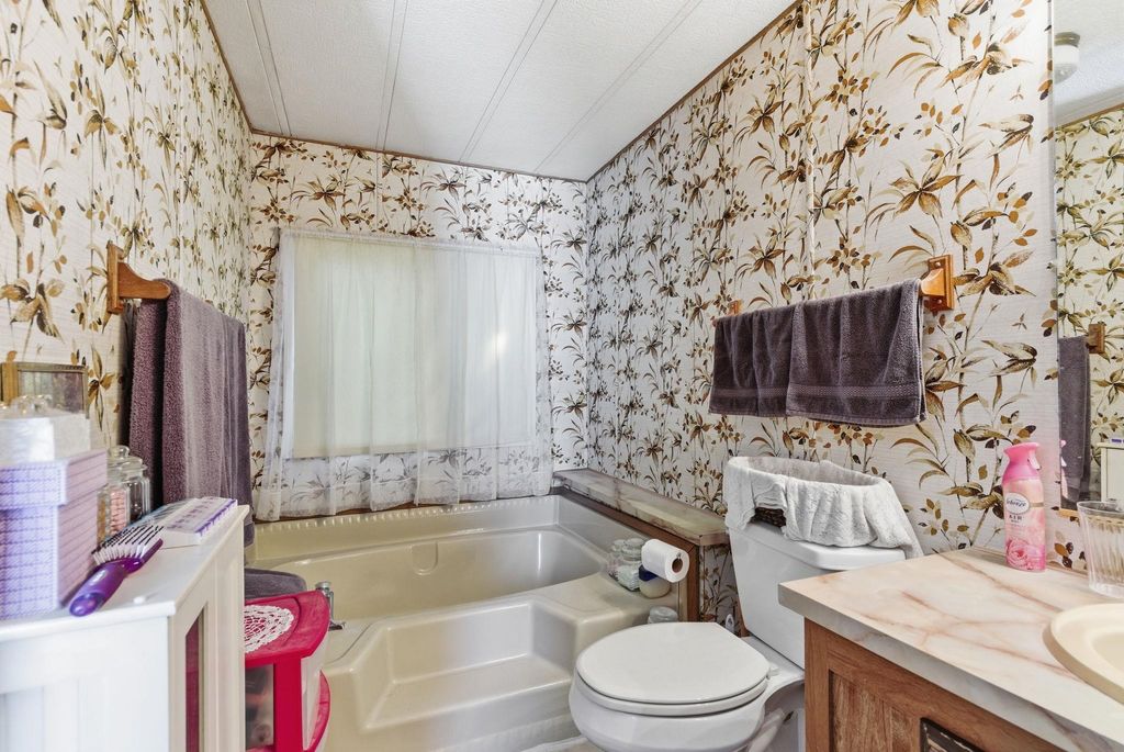 1211 E Lyons Ave, Spokane, WA 99208 photo 17