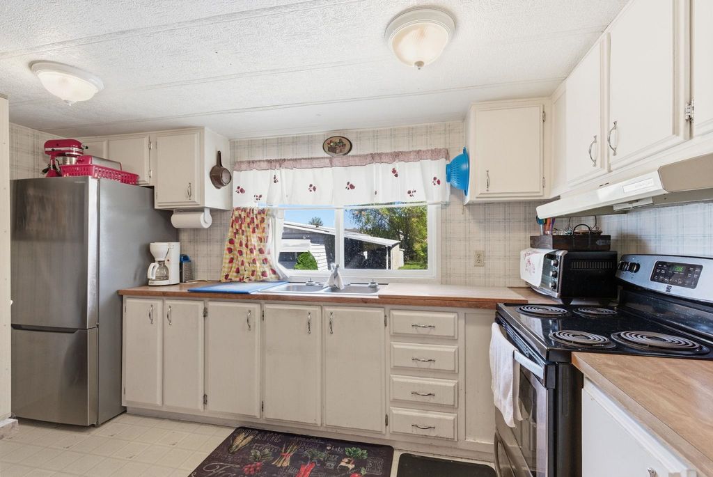 1211 E Lyons Ave, Spokane, WA 99208 photo 8