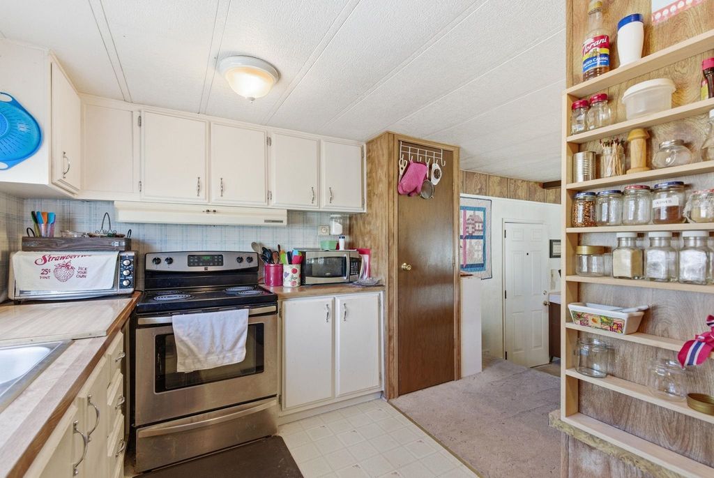 1211 E Lyons Ave, Spokane, WA 99208 photo 10