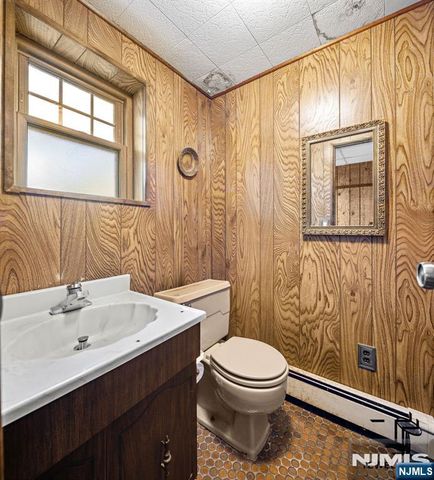 60 Otoole Street, Westwood, NJ 07675