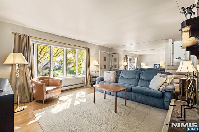 60 Otoole Street, Westwood, NJ 07675