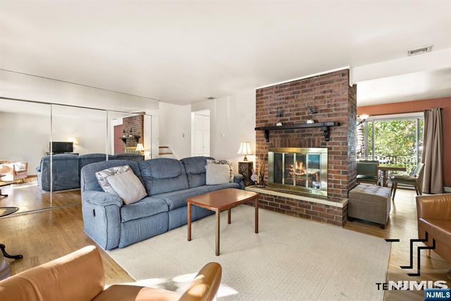 60 Otoole Street, Westwood, NJ 07675