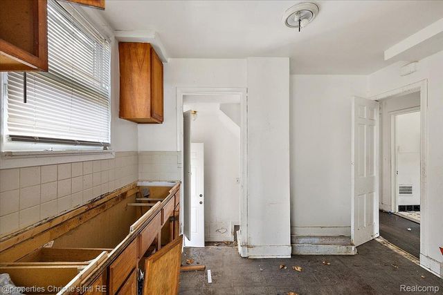 12047 Robson Street, Detroit, MI 48227