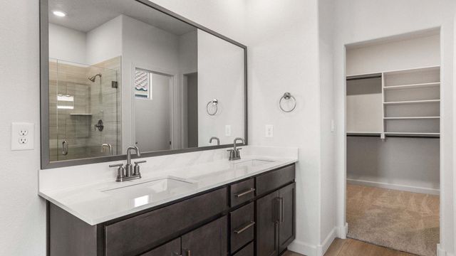 3844 Chitalpa, Santa Fe, NM 87507