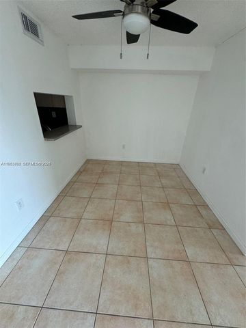 11790 SW 18th St 304-3, Miami, FL 33175