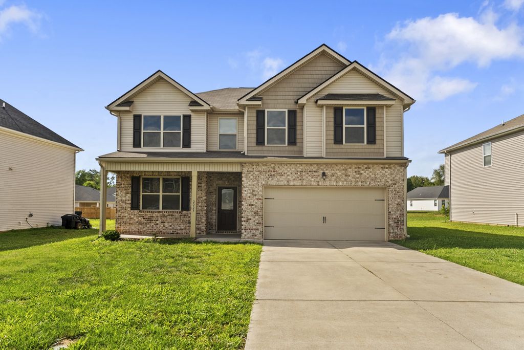 2223 Viking Ct, Murfreesboro, TN 37127