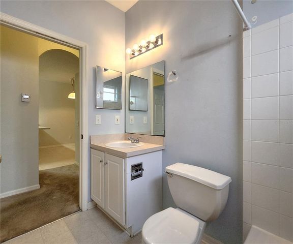 10232 GRANT CREEK DRIVE, Tampa, FL 33647