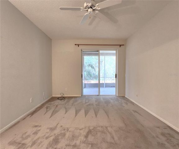 10232 GRANT CREEK DRIVE, Tampa, FL 33647
