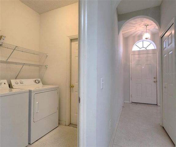 10232 GRANT CREEK DRIVE, Tampa, FL 33647