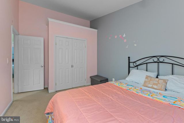 12346 FIELD LARK CT, Fairfax, VA 22033