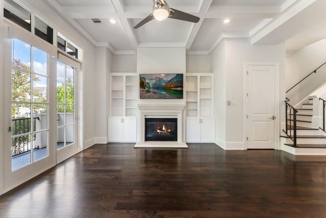 130 Gateway Park Place, The Woodlands, TX 77380