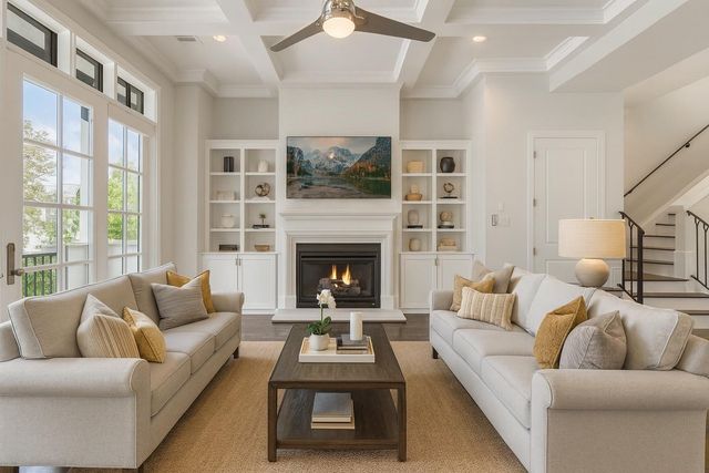 130 Gateway Park Place, The Woodlands, TX 77380