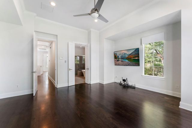 130 Gateway Park Place, The Woodlands, TX 77380