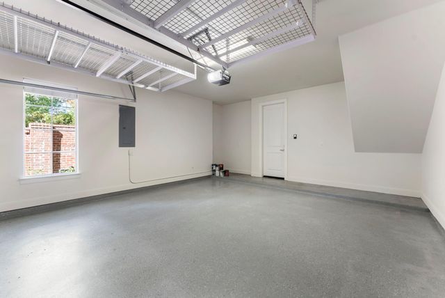 130 Gateway Park Place, The Woodlands, TX 77380