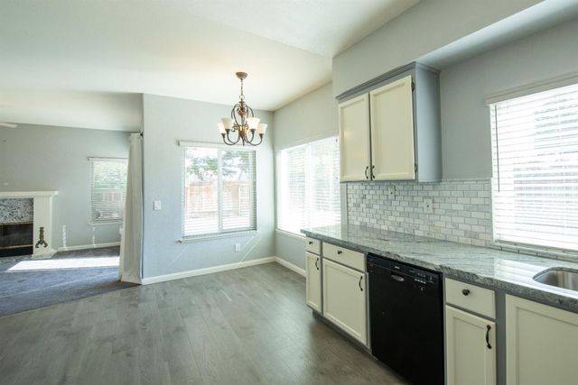 1485 Jubal Ct, Oakdale, CA 95361