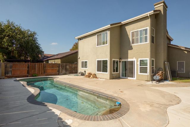 1485 Jubal Ct, Oakdale, CA 95361
