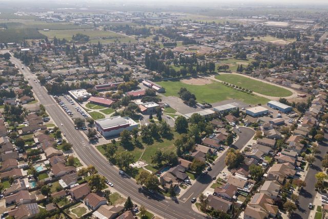 1485 Jubal Ct, Oakdale, CA 95361