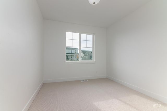 4696 E Pondera Dr, Nampa, ID 83687