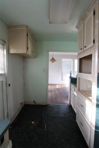 430 Winding Way Street, Lake Jackson, TX 77566