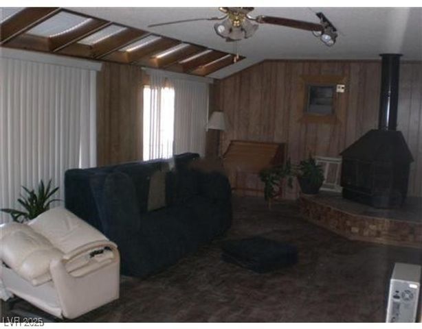 332 Huntly Road, Las Vegas, NV 89145